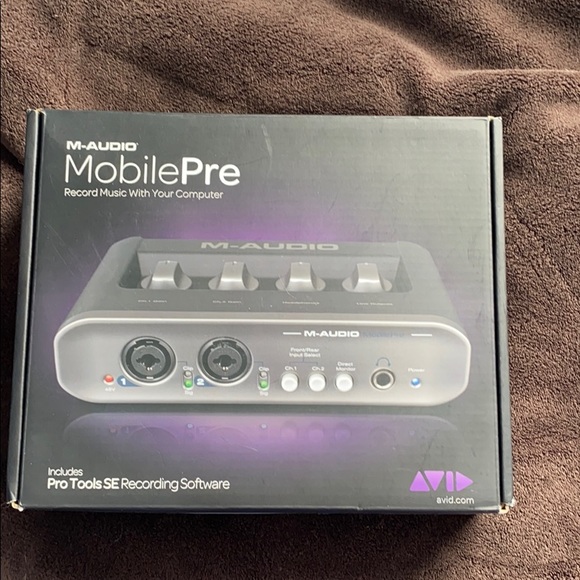 Mobilepre recording music with your computer - Picture 1 of 3